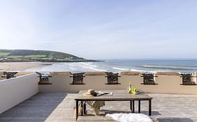4 Out Of The Blue, Croyde - Free Parking & Wifi - Pet Friendly
